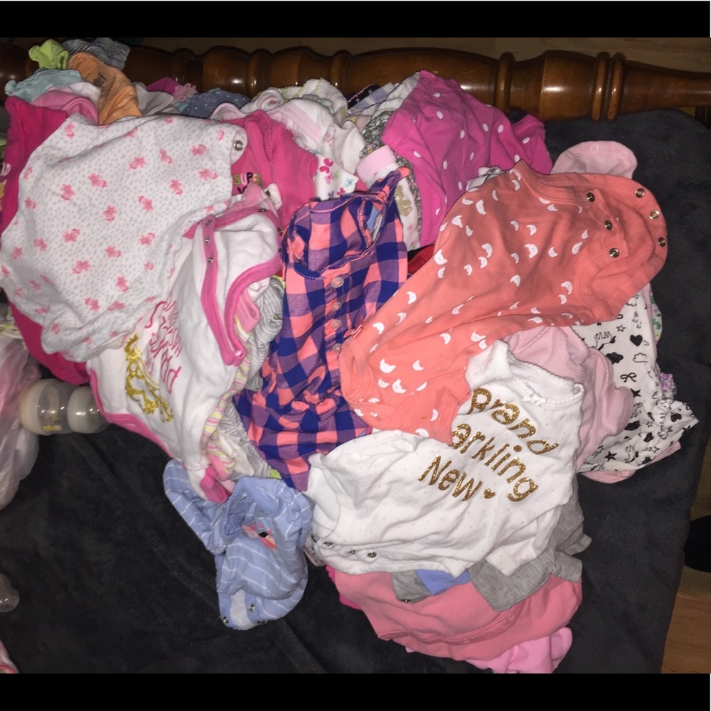 🌸🌸😍😍 130 BABY GIRL ONESIES 😍😍🌸🌸
